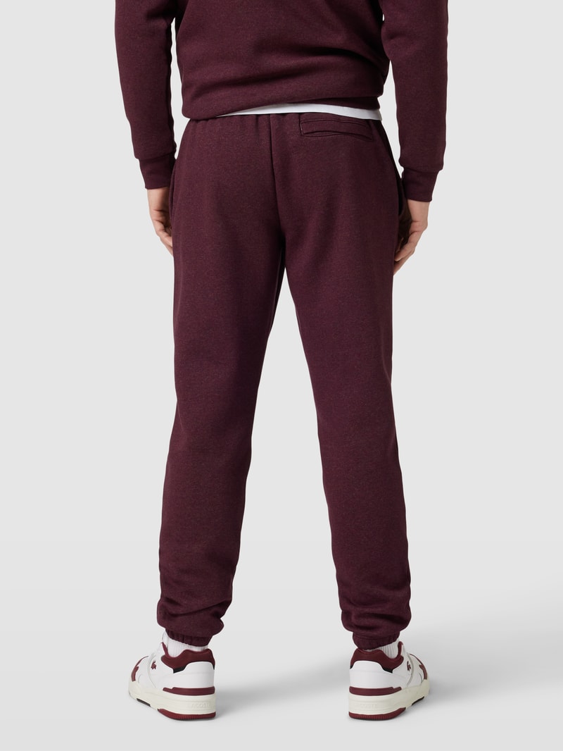 Sweatpants mit Logo-Stitching in bordeaux rot