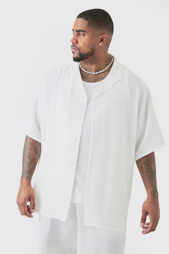 Plus kurzärmliges Oversize Leinen-Hemd & Shorts in Weiß