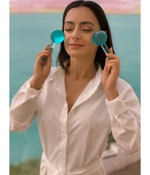 ice ice beauty Facial Ice Globes Oceanblue - blau Massagegerät-2 Stk