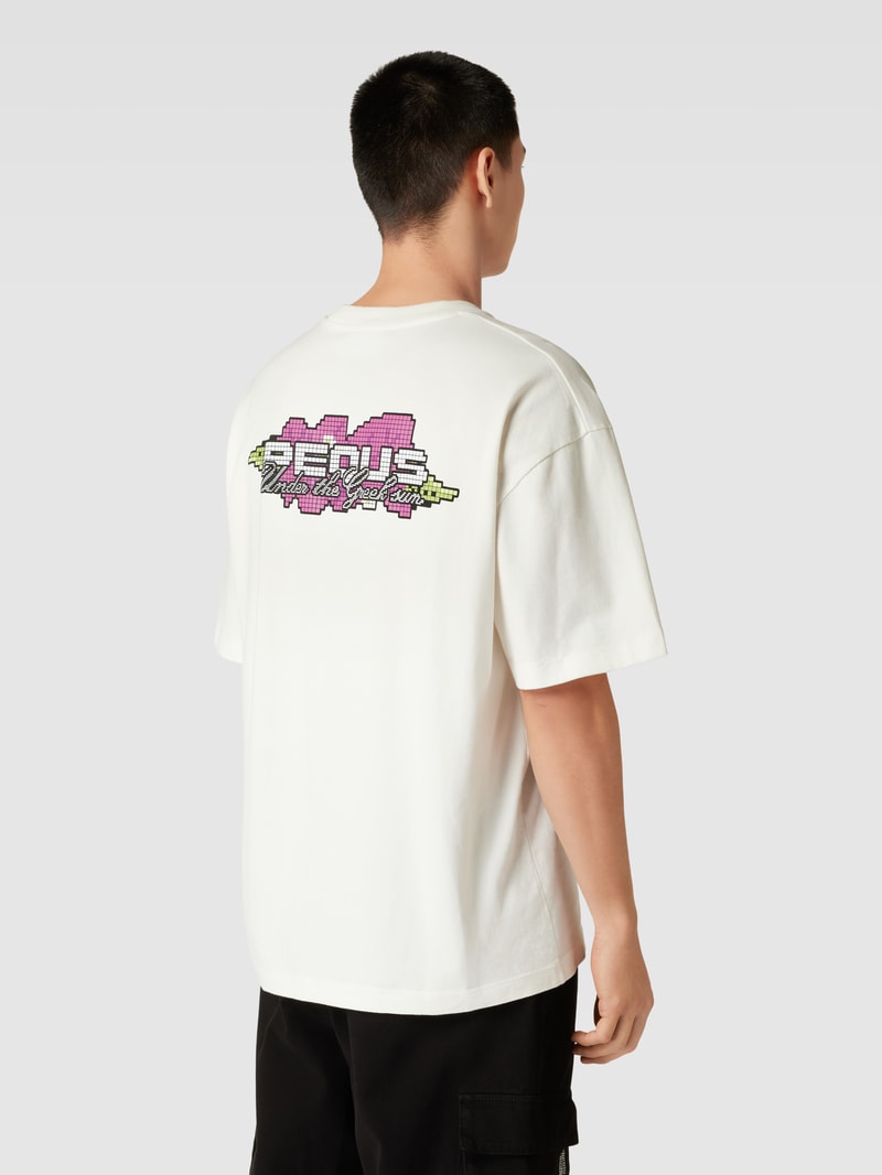 PEQUS X P&C - T-Shirt mit Label-Prints in weiß