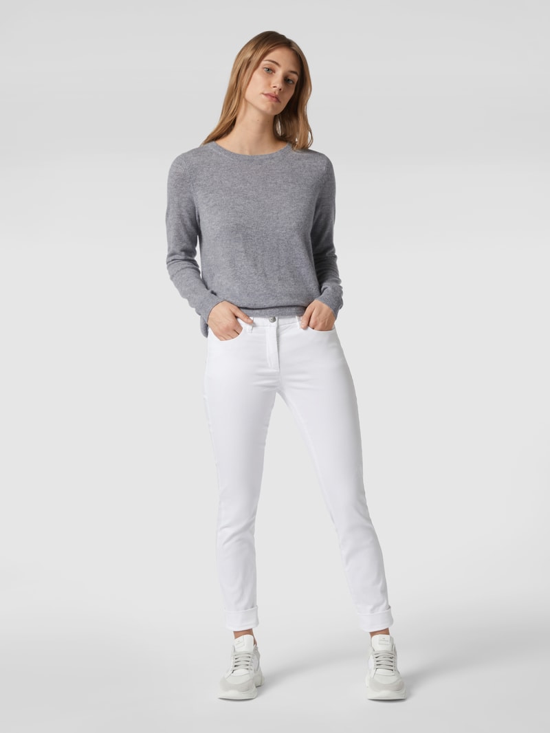 Skinny Fit Jeans mit Umschlag in weiß