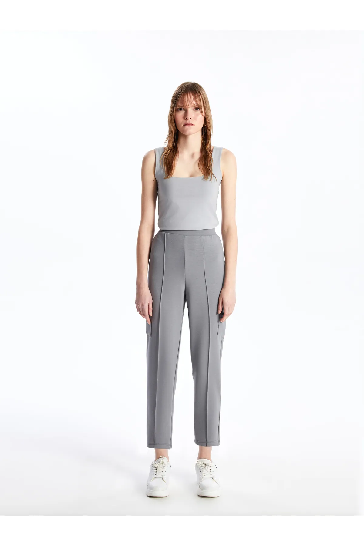 LC Waikiki  Gerade geschnittene Damen-Cargo-Jogginghose mit elastischem Bund