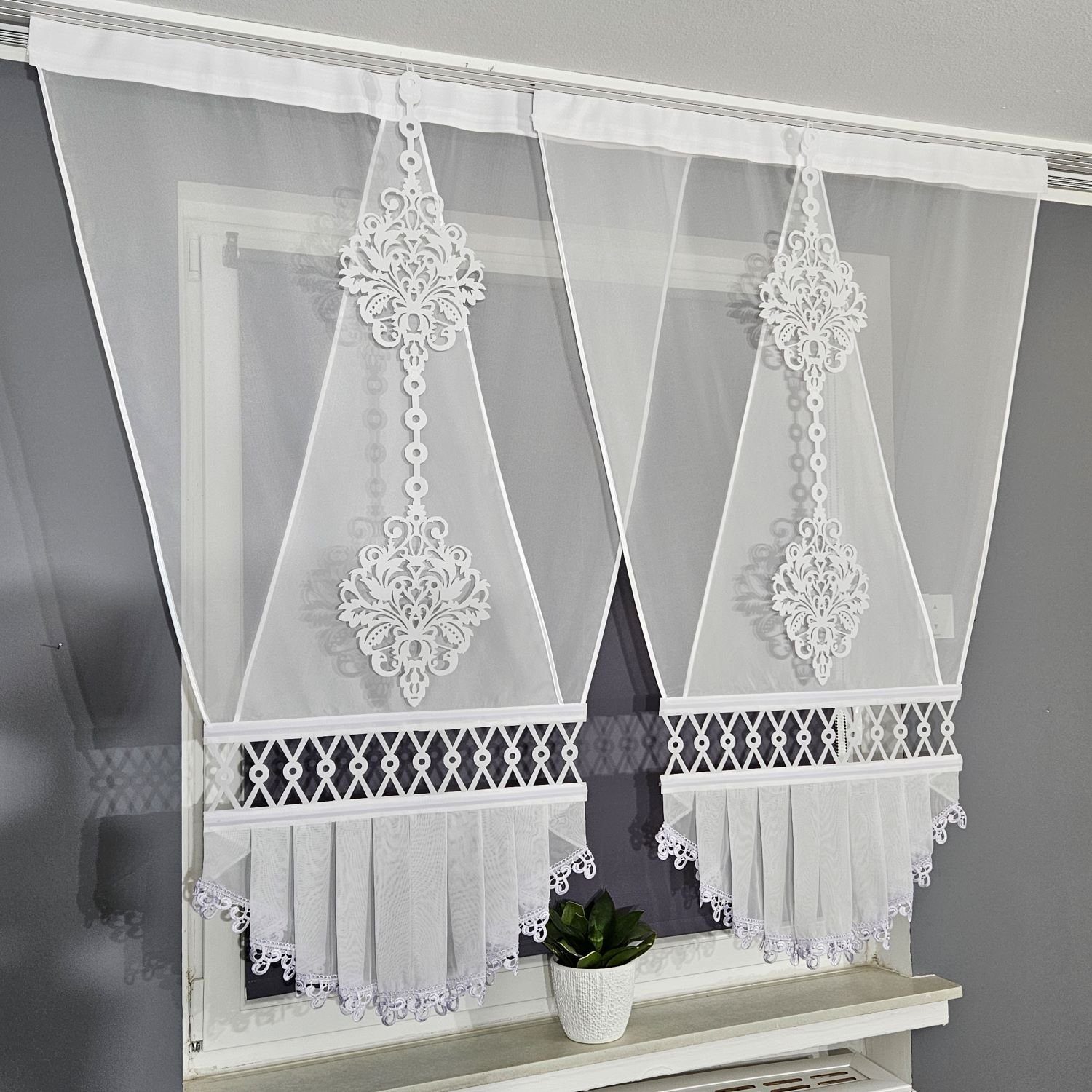 Schiebegardine 2er V Panel Set mit Gipüre, Gardinen by Justyna, Kräuselband, transparent, Scheibegardinen, Fertiggardine, Paneele, Modern, Fensterdeko