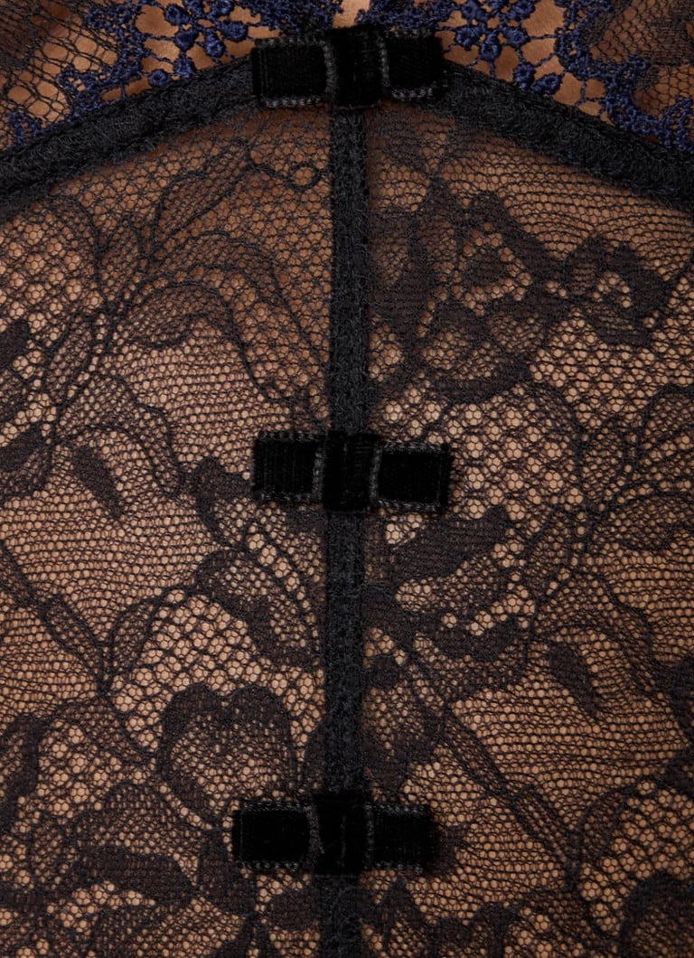 Simone Pérèle  Scenario body van mesh met kant