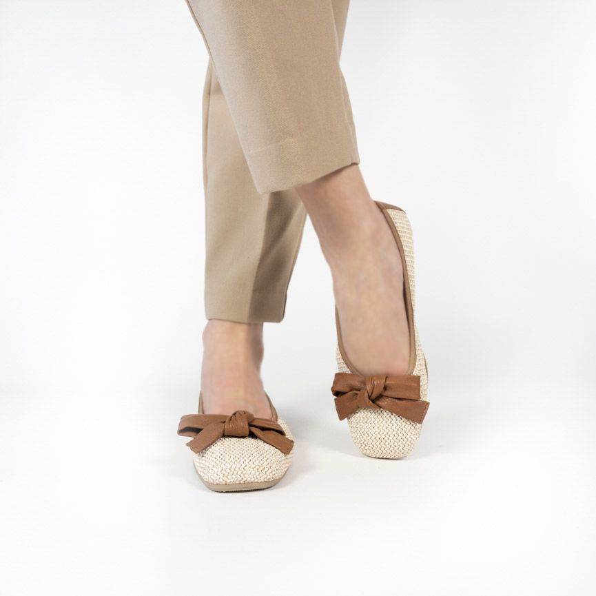 Hispanitas  BIANCA HV221865 - Cognac Beige
