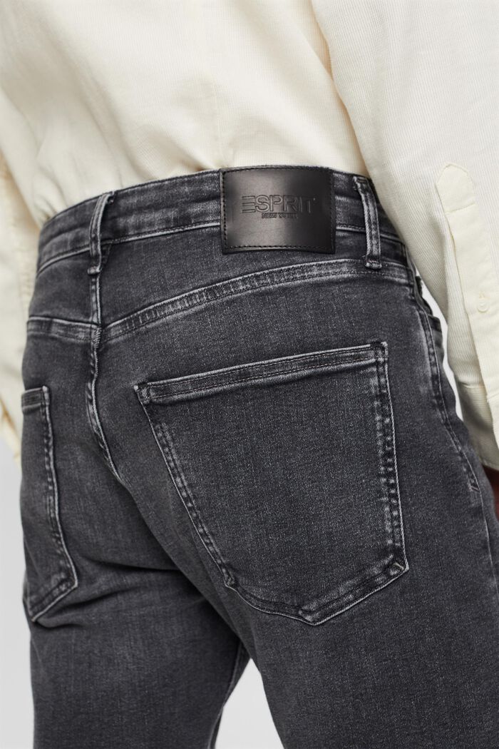 Schmale Jeans mit mittlerer Bundhöhe