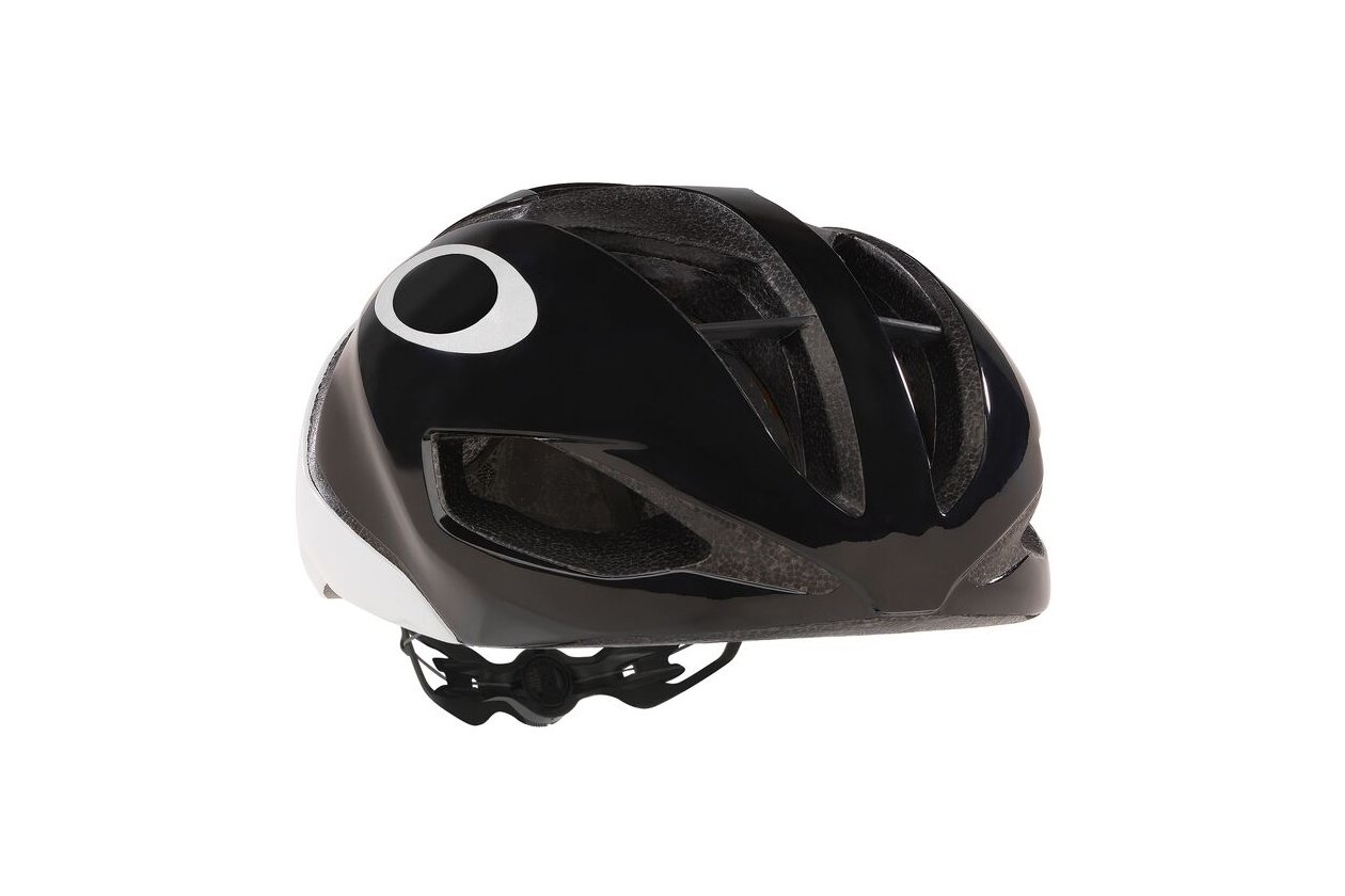 Oakley ARO5
