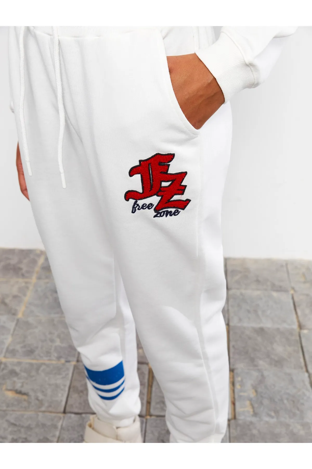 LC Waikiki  Jogginghose für Damen mit elastischem Bund und aufgedrucktem Taschendetail