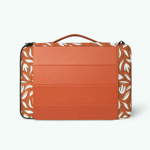 Sumatra 13/14 inch camel laptop sleeve