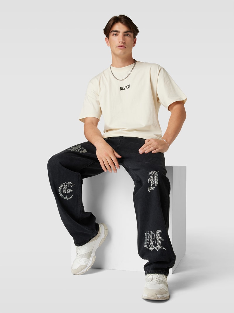 Baggy Fit Jeans mit Strasssteinbesatz in schwarz