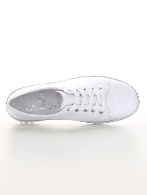 Schnürschuh