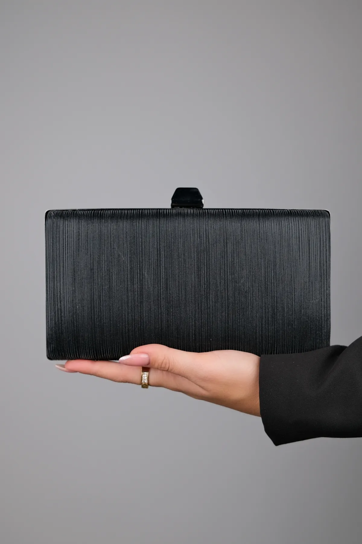 LuviShoes  721 Black Laser Damen-Abendkleidtasche