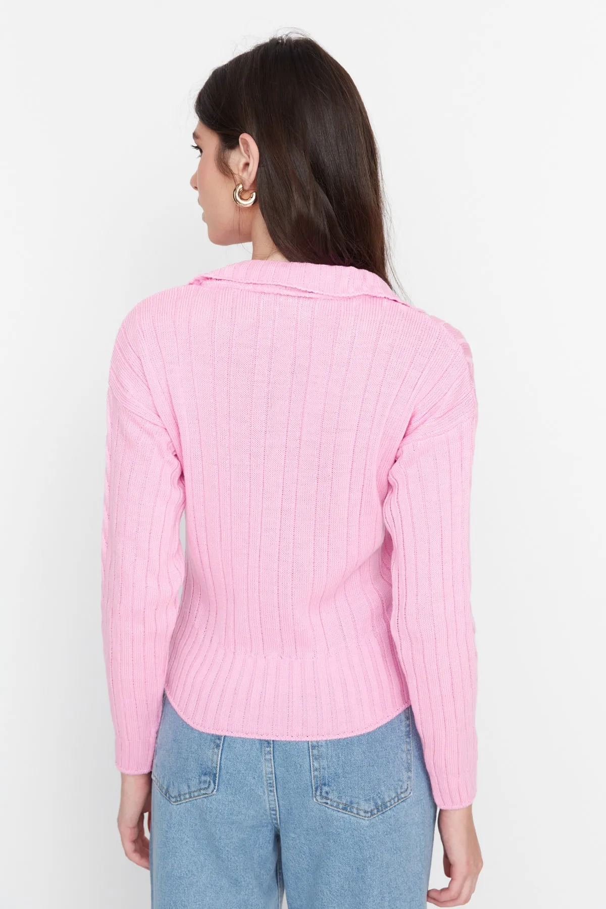 Trendyol Collection  Rosa Strickpullover mit detailliertem Muster TWOAW22KZ1506