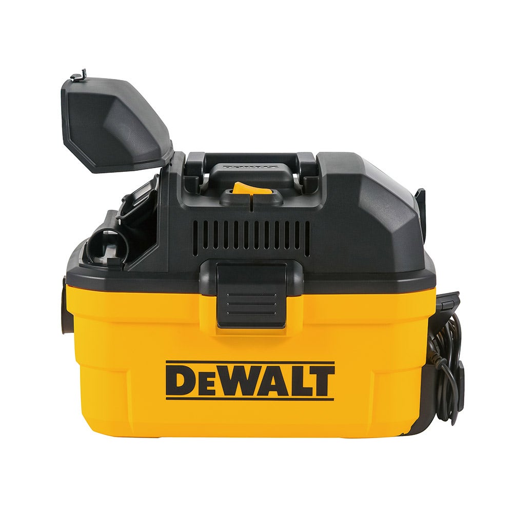 DEWALT 15-Litre Polyurethane Body Wet  &  Dry Vacuum DXV15T