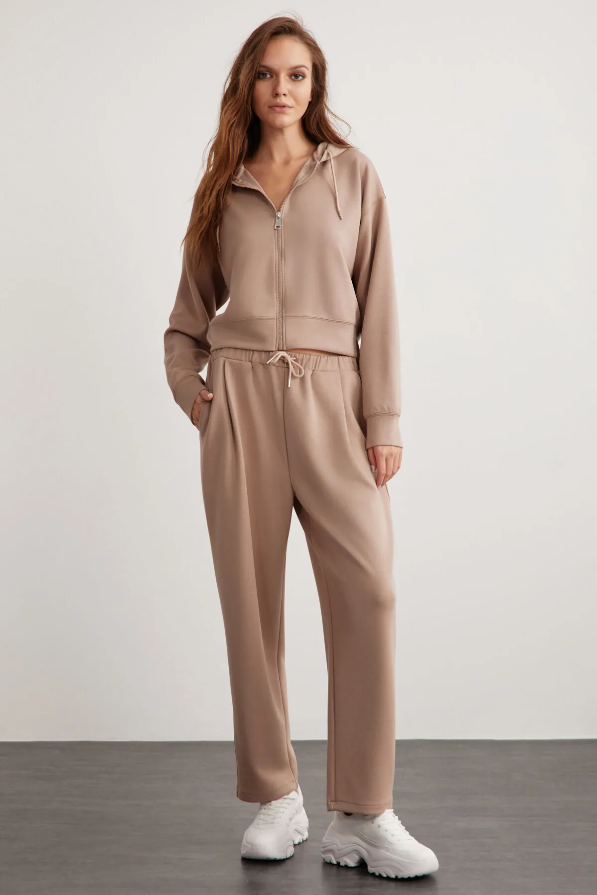 GRIMELANGE  Gıada Nerz-Jogginghose für Damen mit elastischem Bund und Seitentaschen
