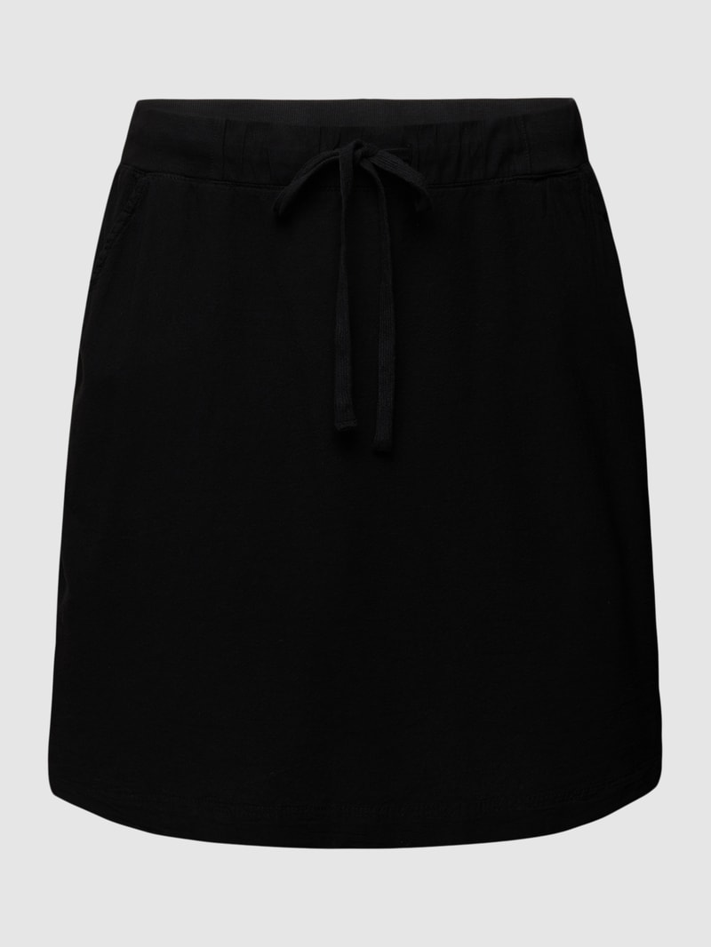 PLUS SIZE Minirock mit Eingrifftaschen in schwarz