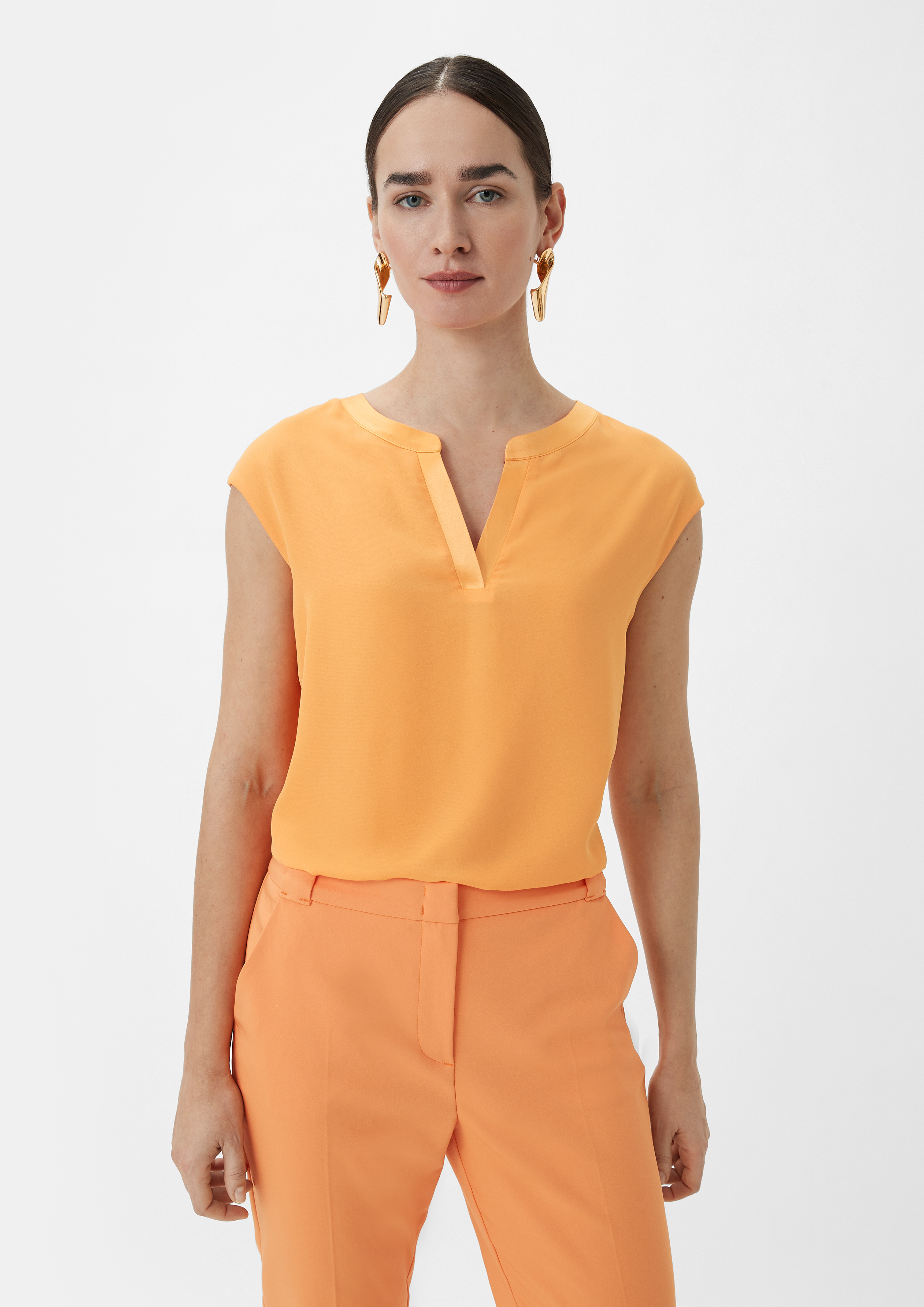 T-Shirt mit Tunika-Ausschnitt - mango