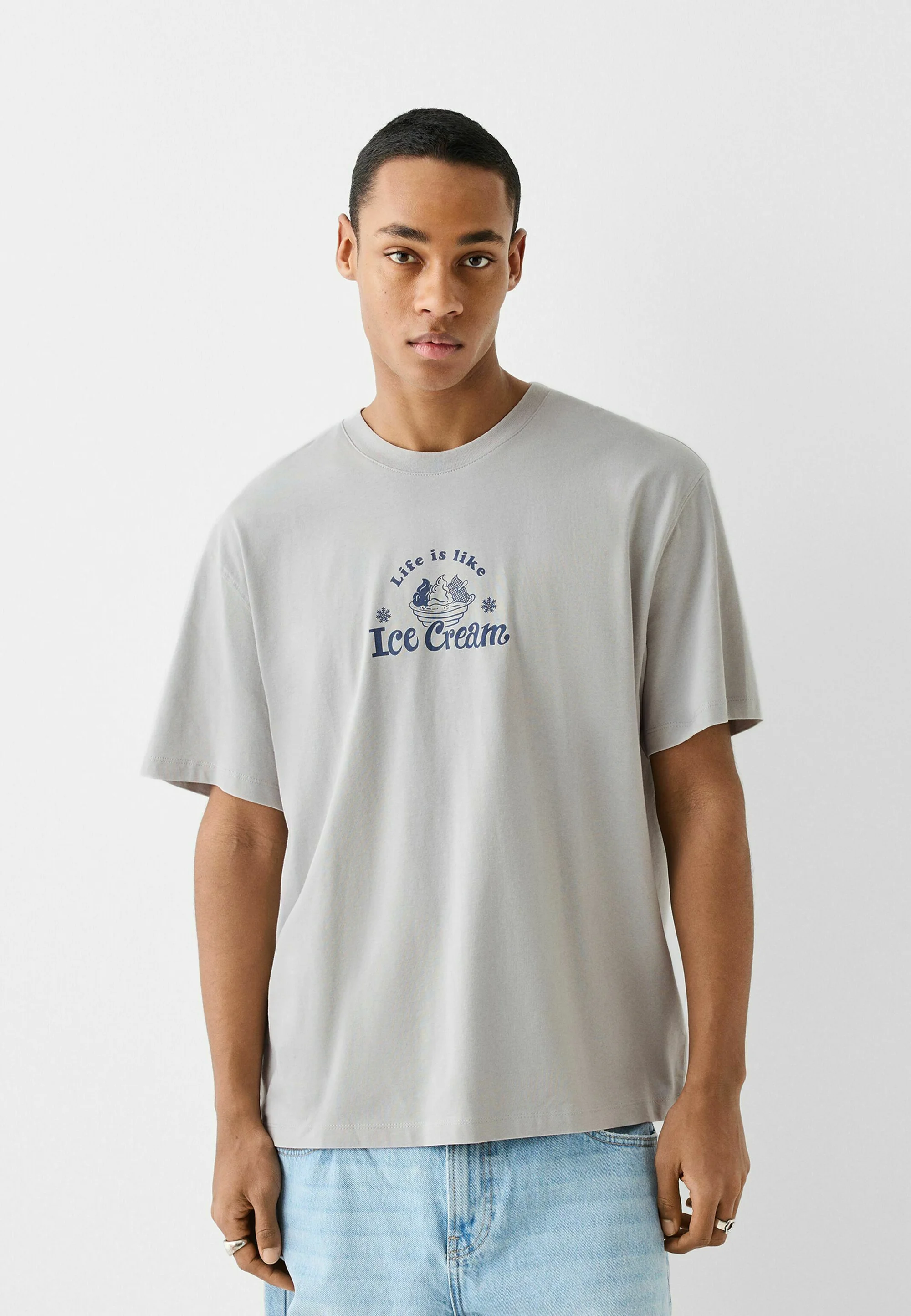 Bershka BOXY DE MANGA CORTA - Camiseta con estampado