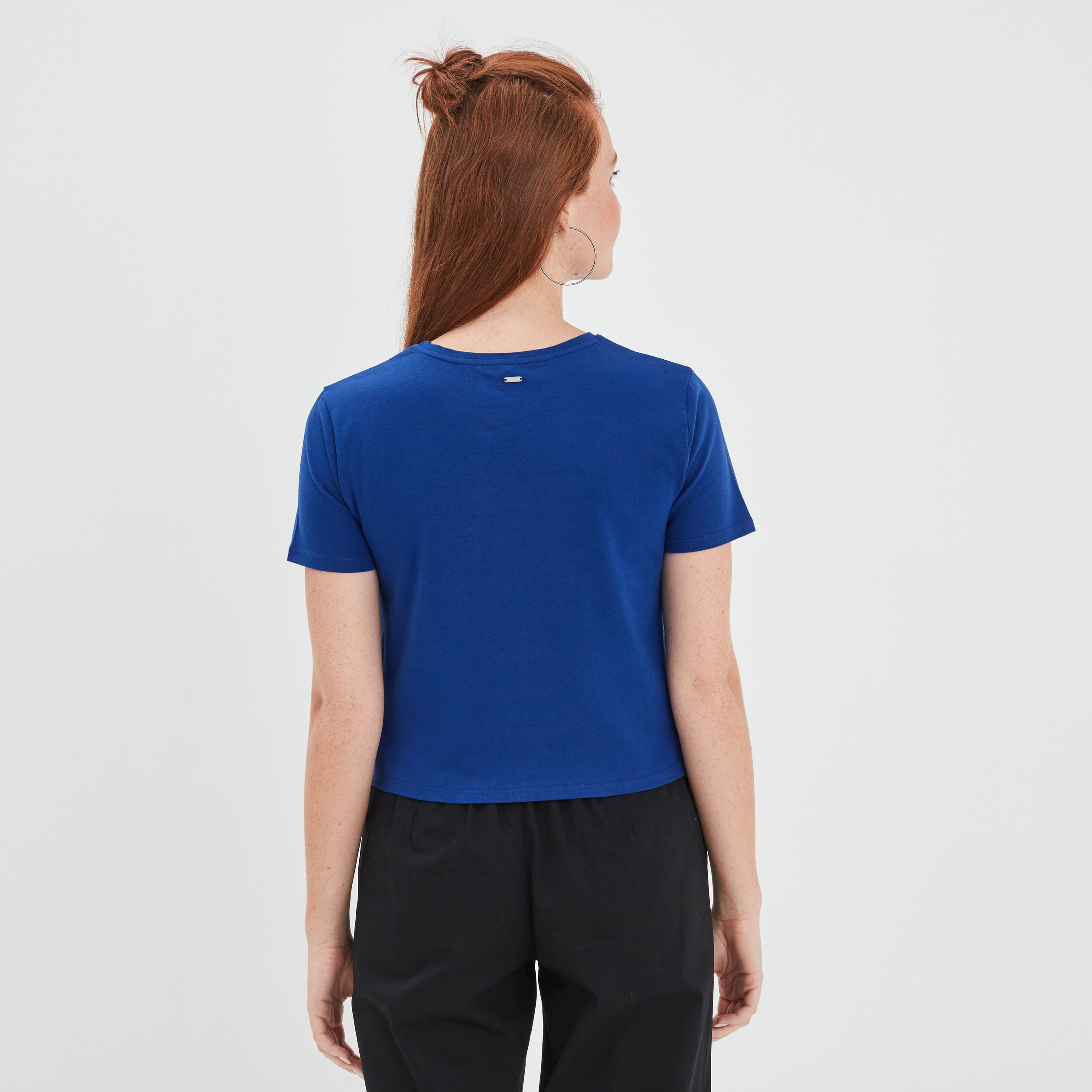 T-shirt cropped ajusté broderie Creeks bleu electrique femme | La Halle