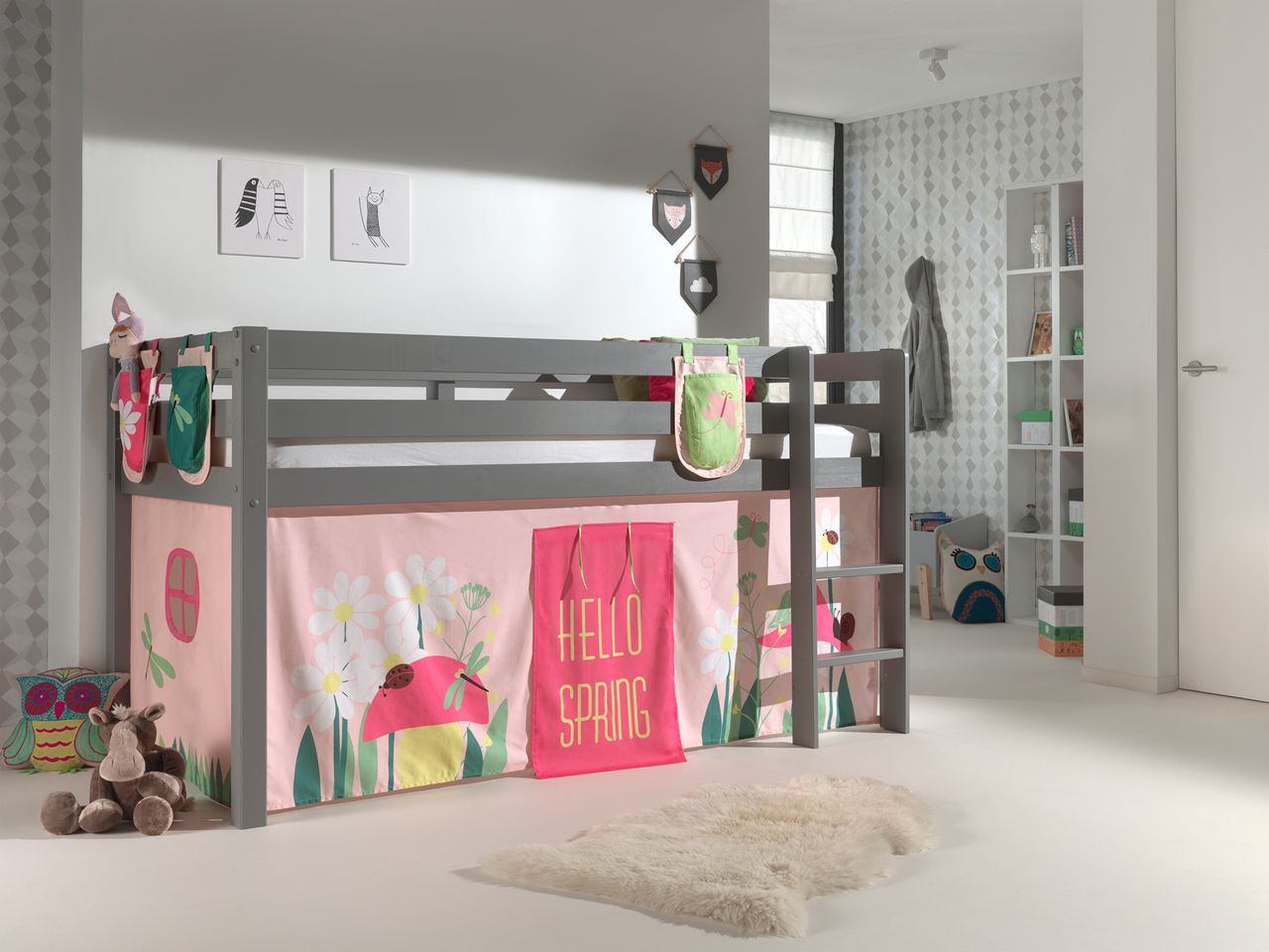 VIPACK Spielbett Pino mit Textilset Vorhang und 3 Taschen 