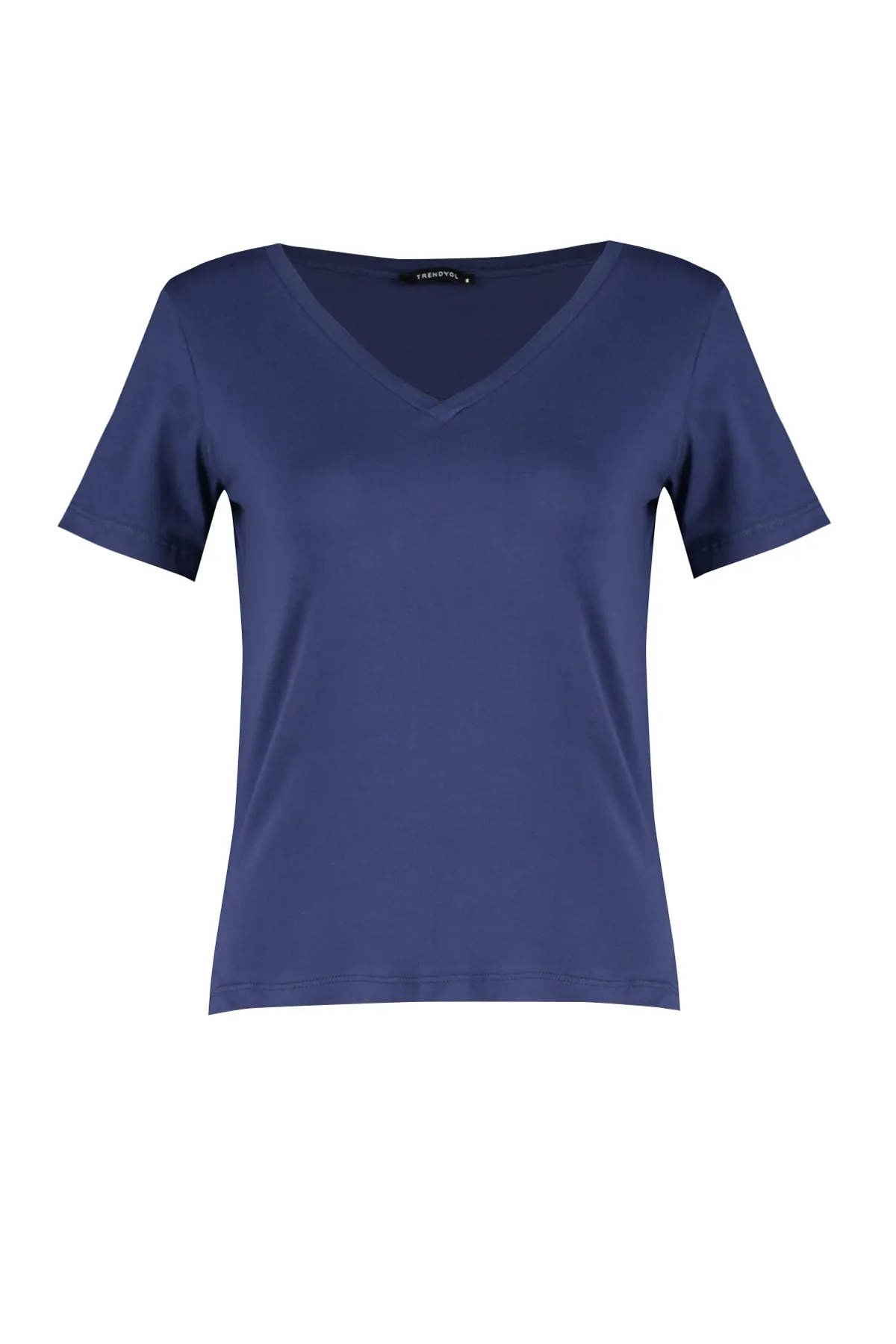 Trendyol Collection  Marineblau-Lila, 100 % Baumwolle, 2er-Pack Basic-Strick-T-Shirts mit V-Ausschnitt TWOSS23TS00002