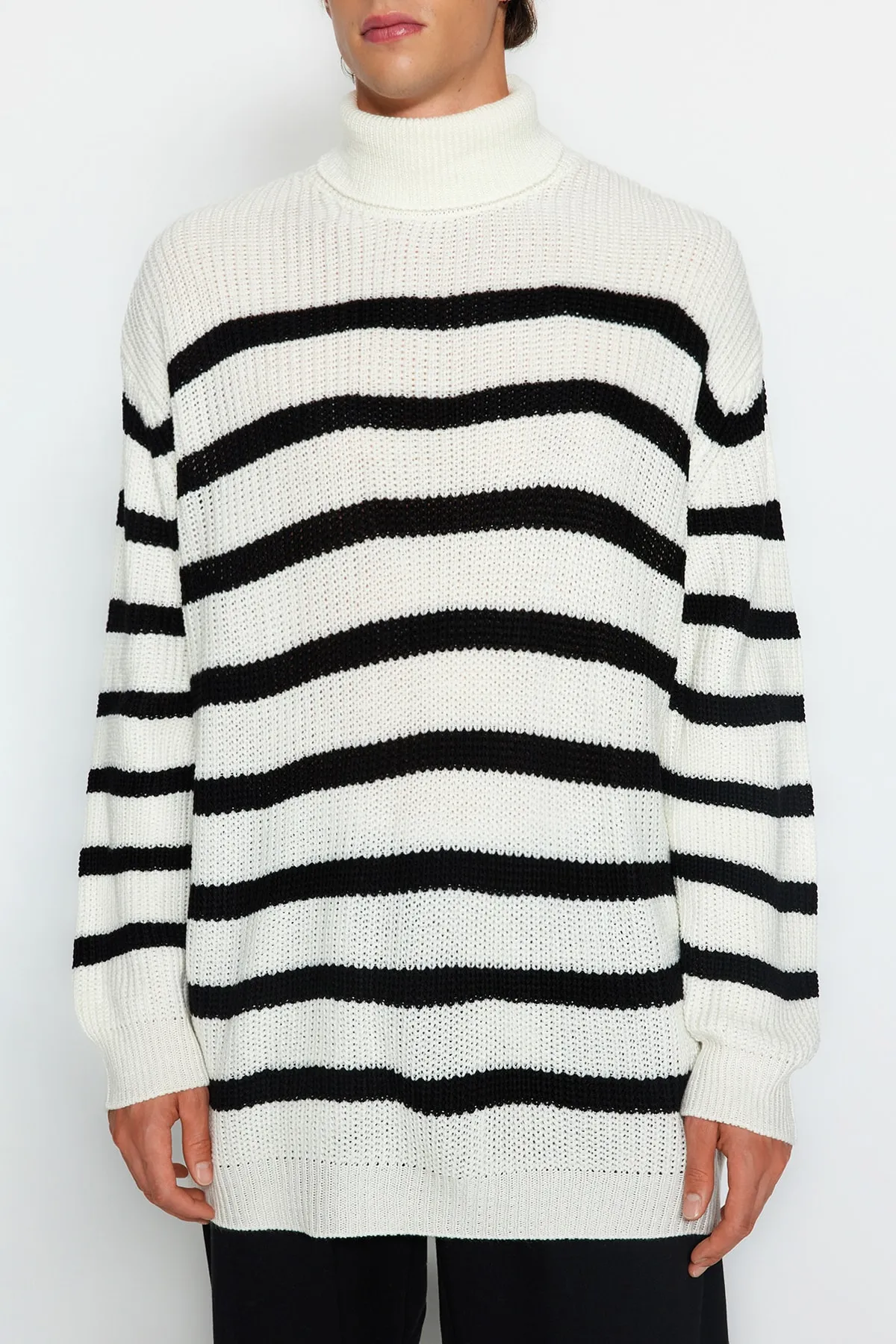 Trendyol Collection  Ecru Unisex Oversize Fit Wide Fit gestreifter Strickpullover TMNAW24KZ00017