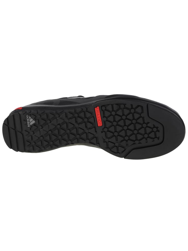 adidas Performance adidas Terrex Swift Solo in Schwarz günstig kaufen