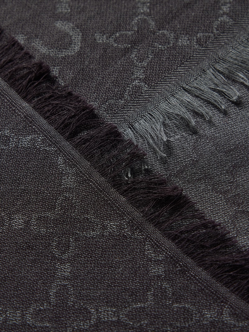Schal mit Allover-Muster Modell 'Stola' in schwarz