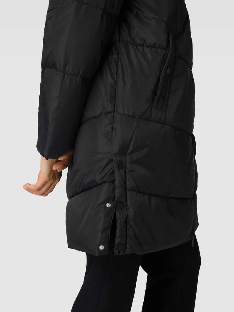 Steppmantel mit Stehkragen Modell 'HALSEY' in schwarz
