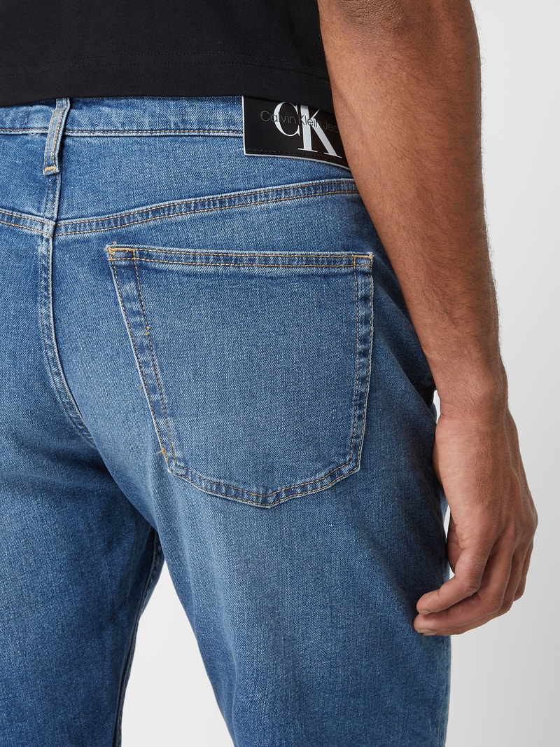 Regular Fit Jeansshorts mit Stretch-Anteil  in jeans