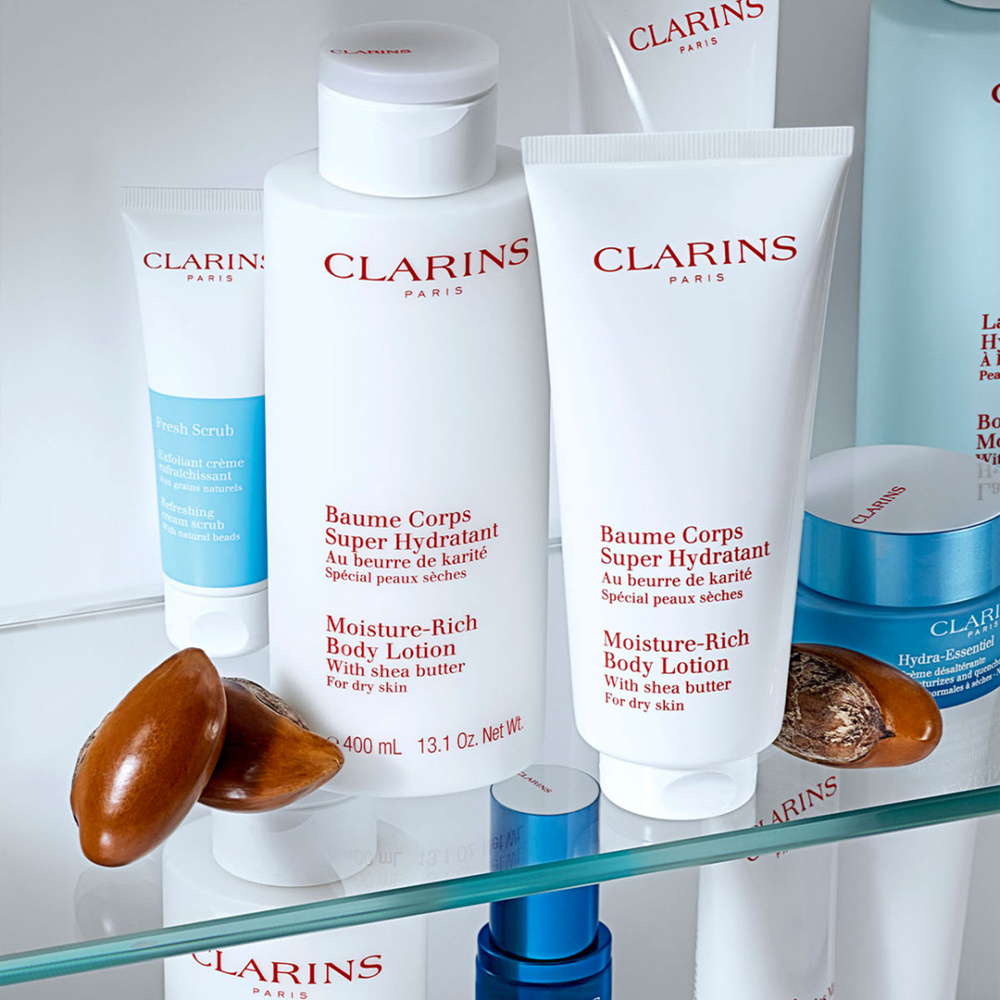 Clarins Baume Corps Super Hydratant  Au beurre de karité Soin corps , soin hydratant