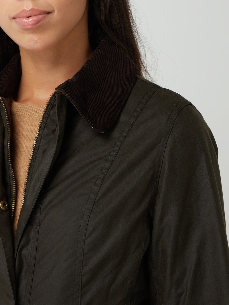 Steppjacke mit Fleecefutter Modell 'Cavalry' in olivgrün