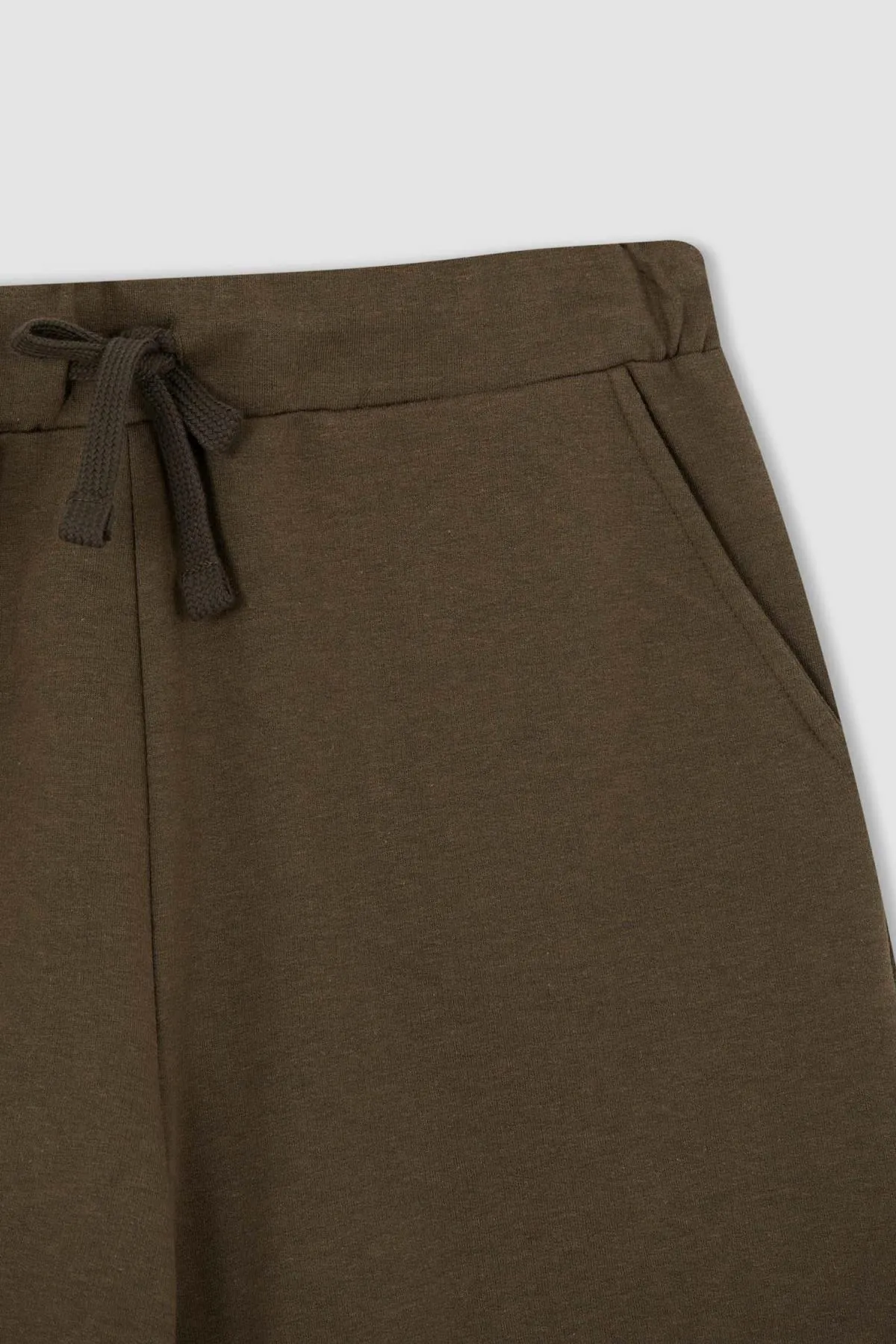 DeFacto  Regular Fit Bermuda aus 100 % Baumwolle