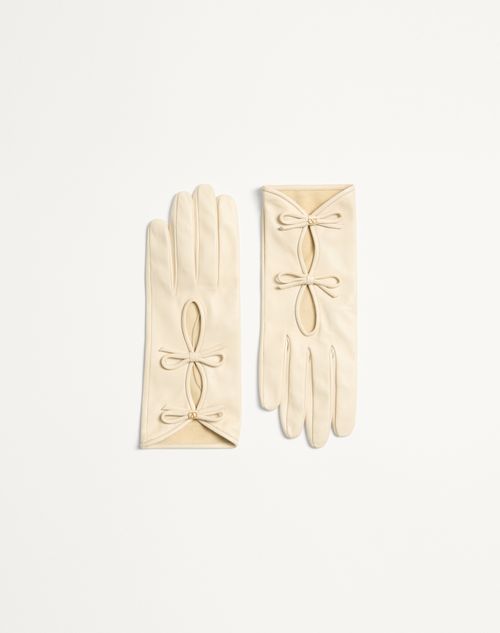 Luvas de couro napa com laços e logo exclusivo da V
