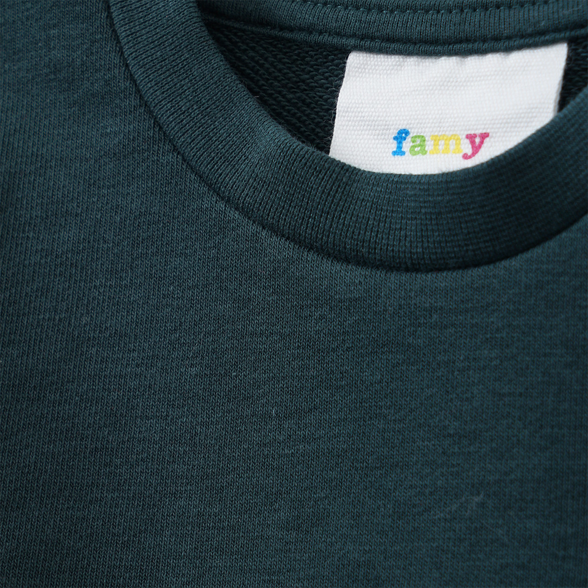 Baby Sweatshirt mit bunten Akzenten