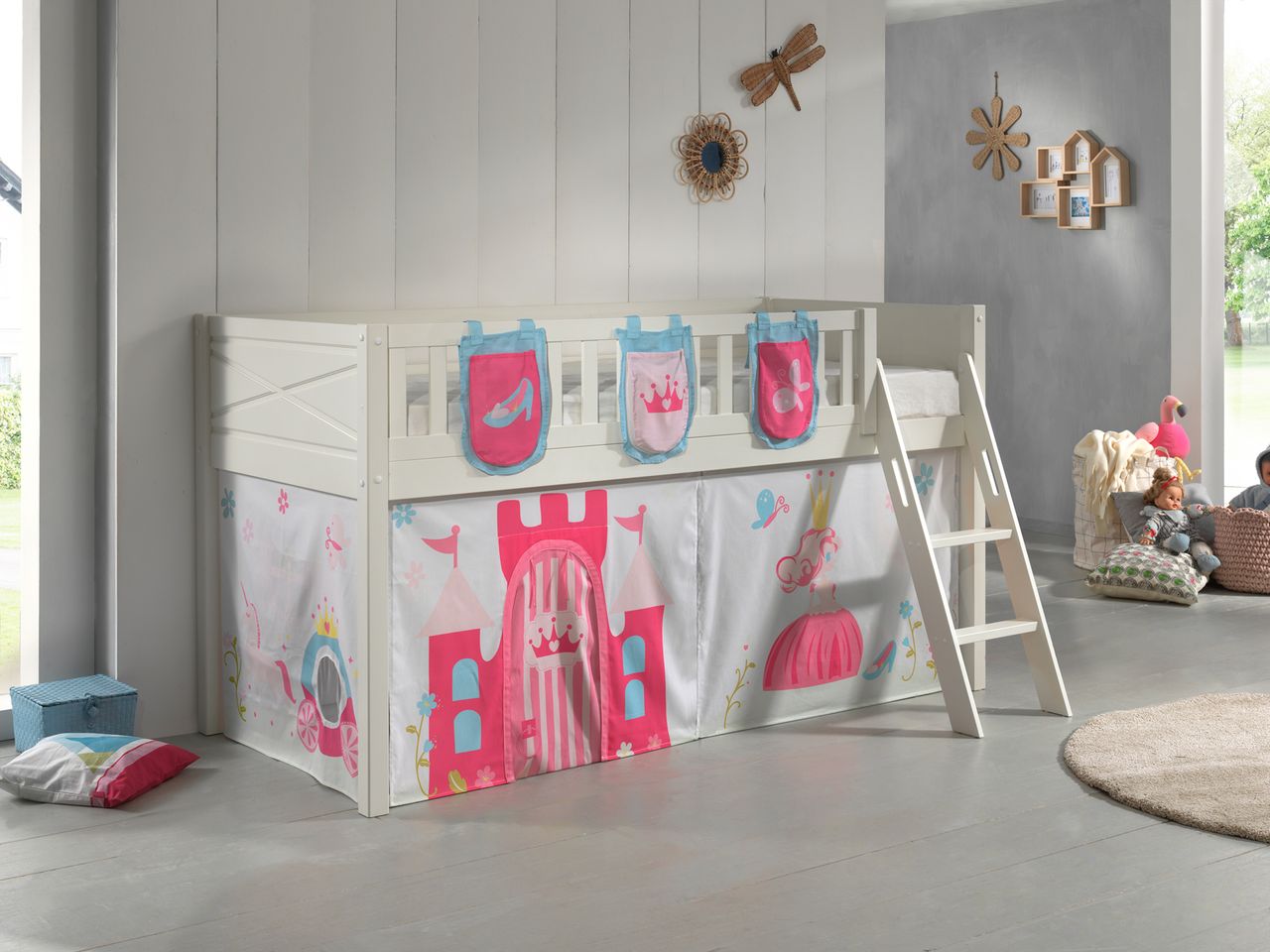 VIPACK Spielbett SCOTT, LF 90 x 200 cm, mit Rolllattenrost, Leiter und Textilset Vorhang und 3 Taschen 