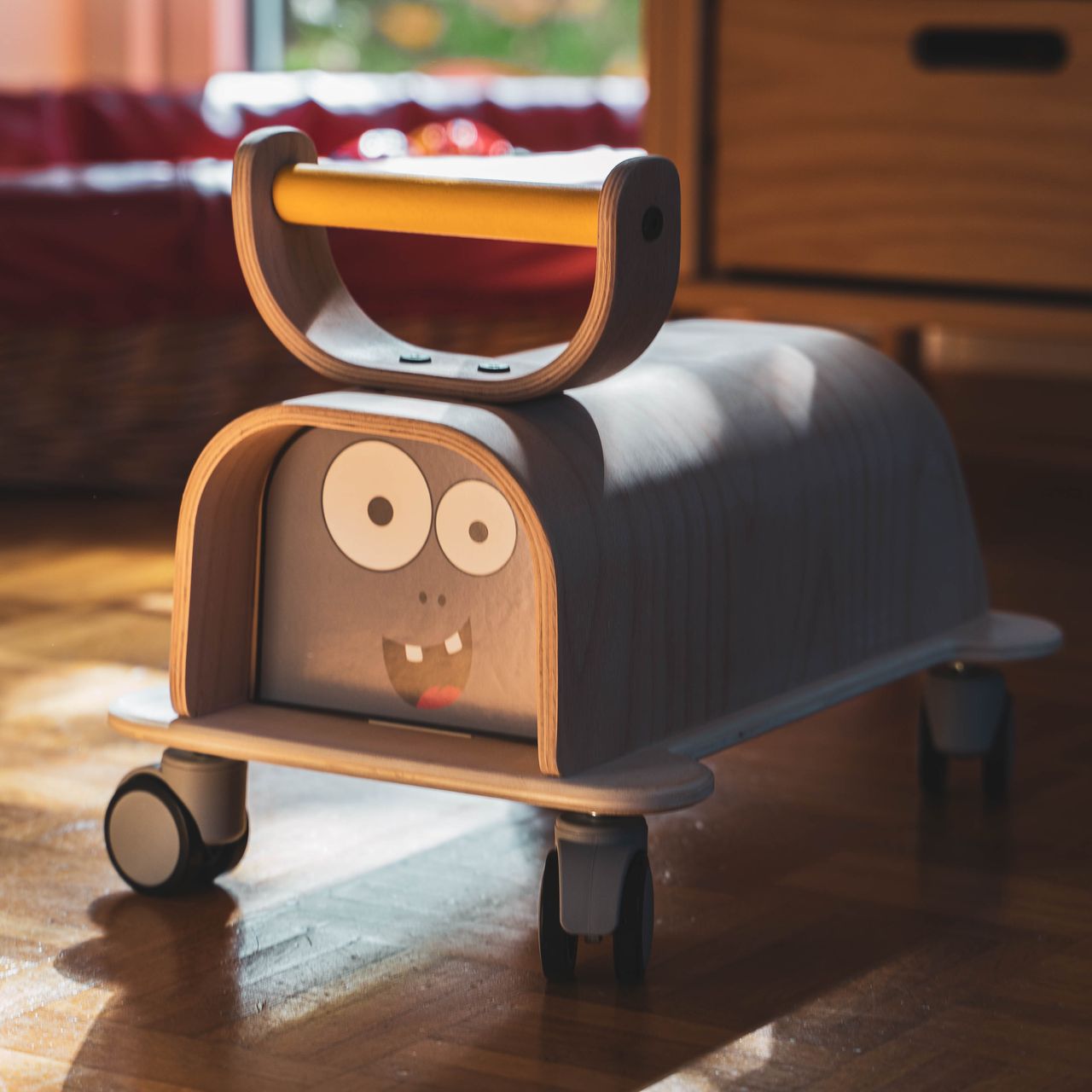 Aspira Home Aspira Rutschauto süßes Monster 04