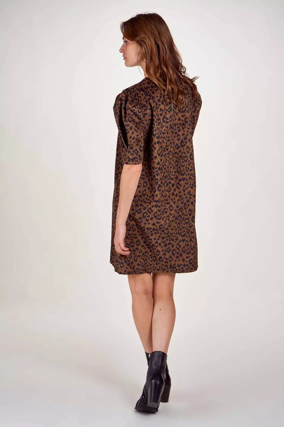 Molly Bracken Robes Courtes Femme couleur marron