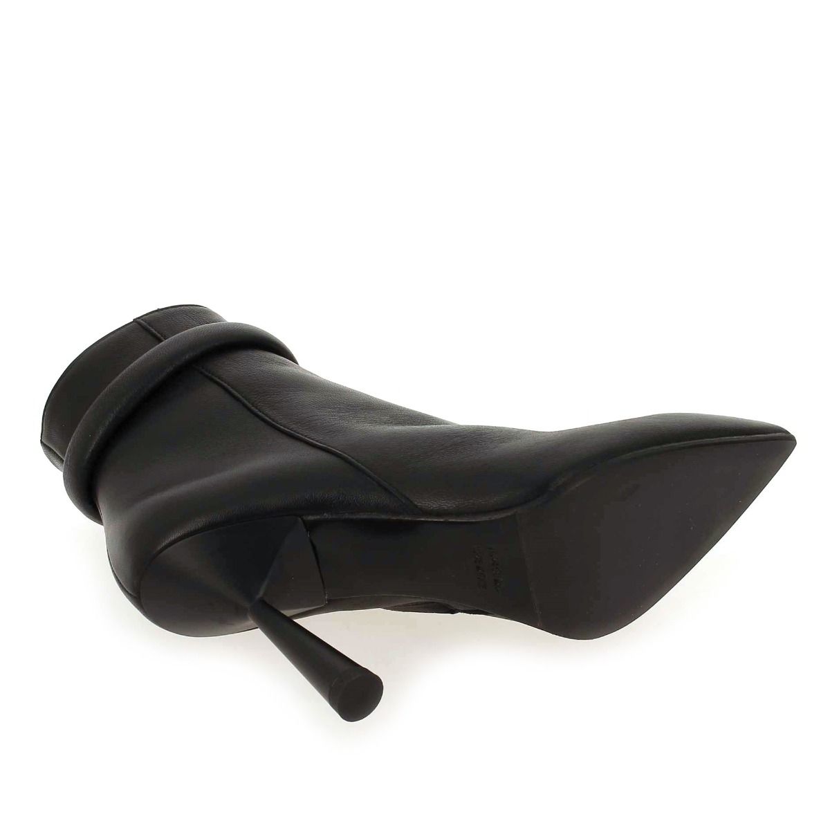 Chantal 1962  1859 - noir