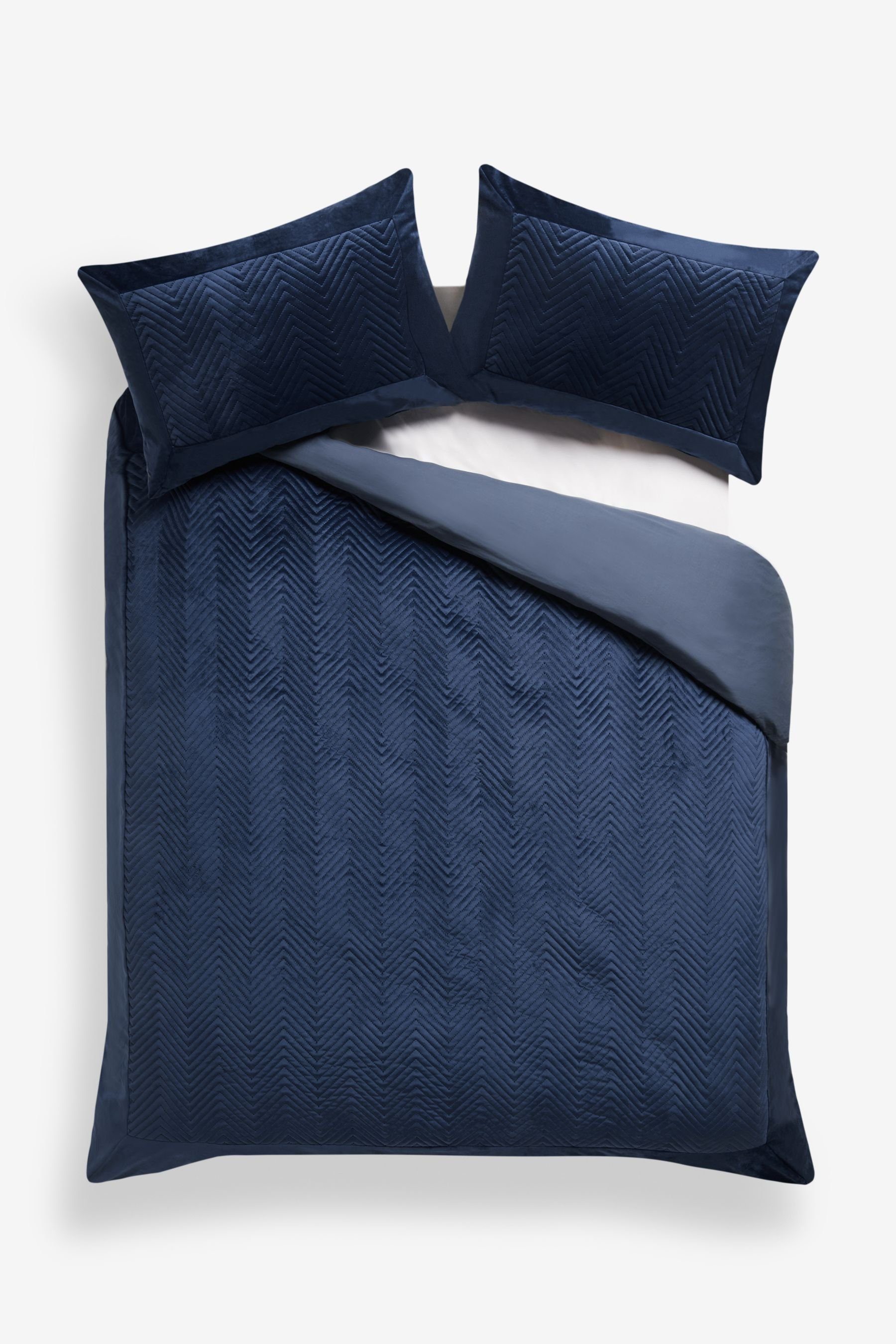 Bett-Set, Madison Bettwäsche, Samt mit Zickzacksteppung, Next, Bezug: Polyester