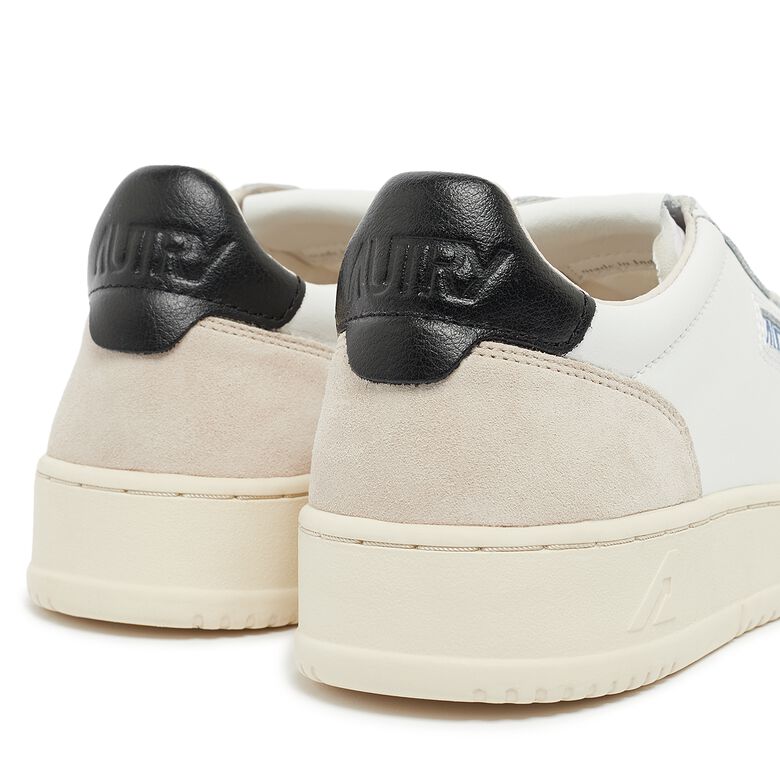 Autry Medalist Low leat/suede wht/blk