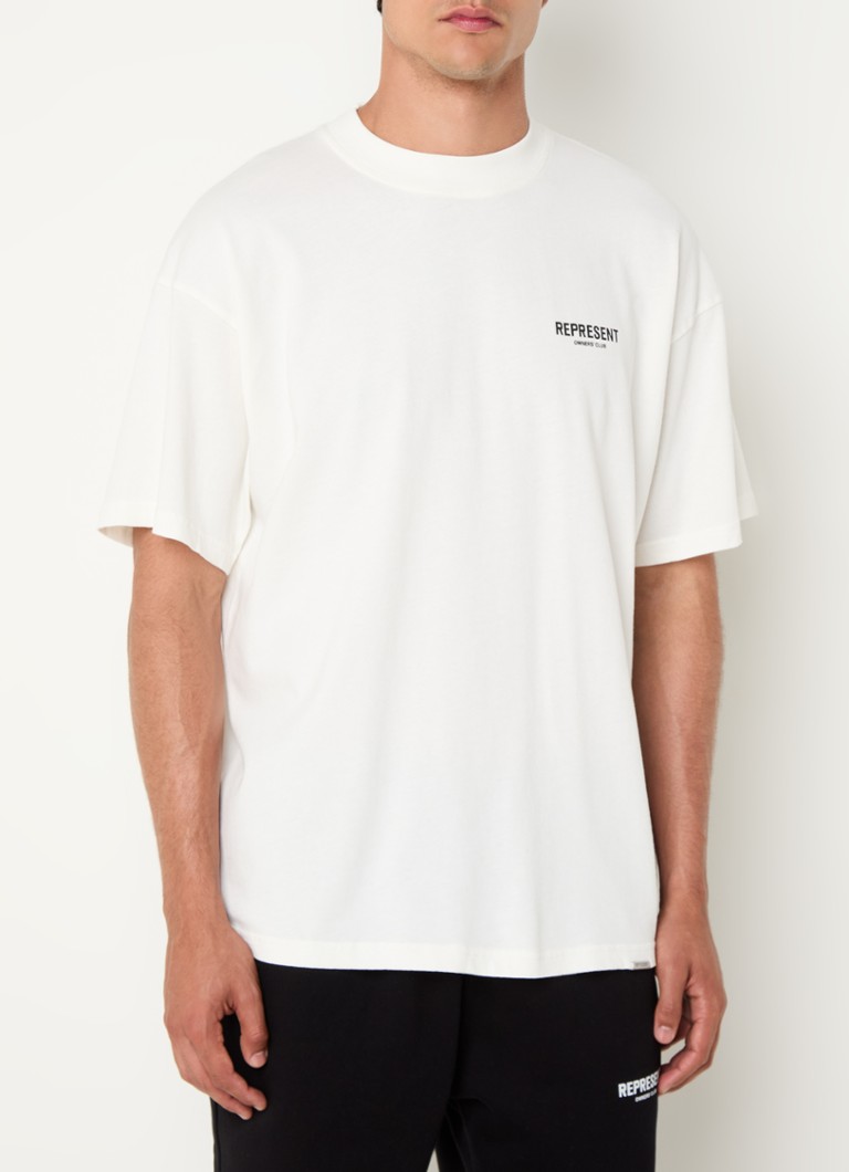 T-shirt dell'Owners Club con logo e stampa sul retro.
