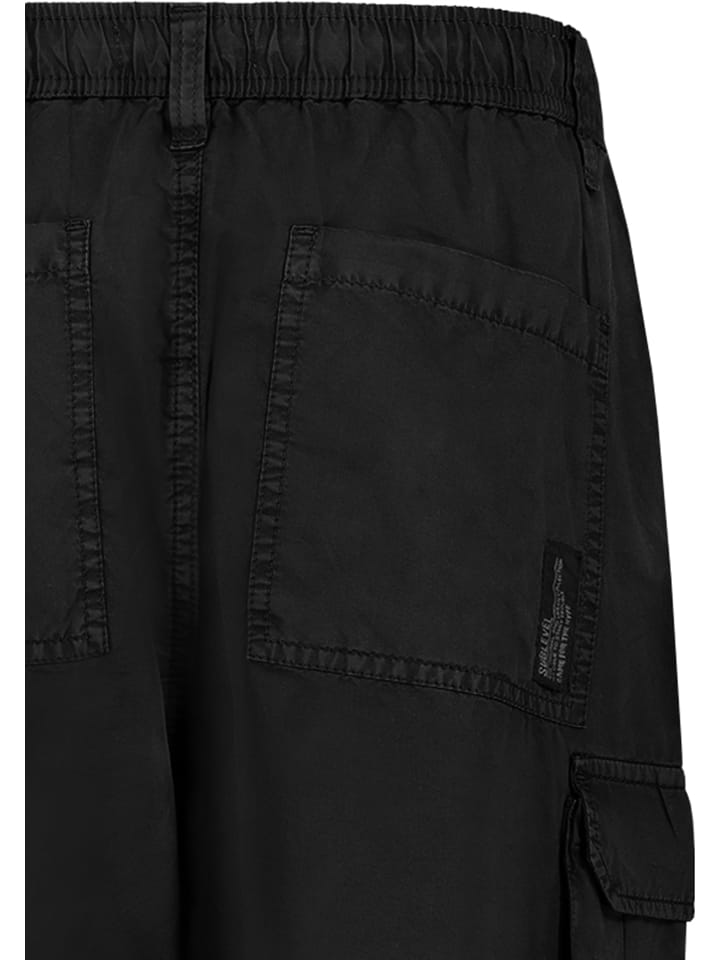 Sublevel Cargohose in Schwarz günstig kaufen