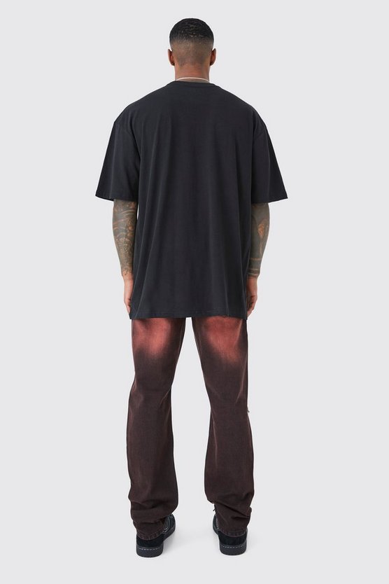 Zerrissene gebleichte Jeans mit geradem Bein