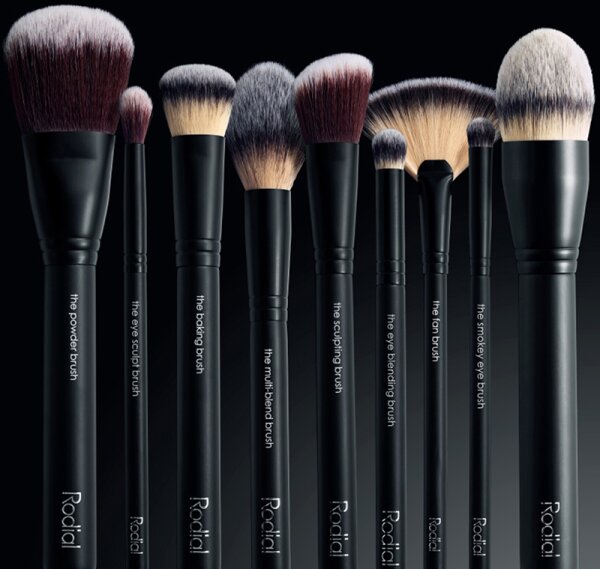 Rodial The Fan Brush 11 Puderpinsel