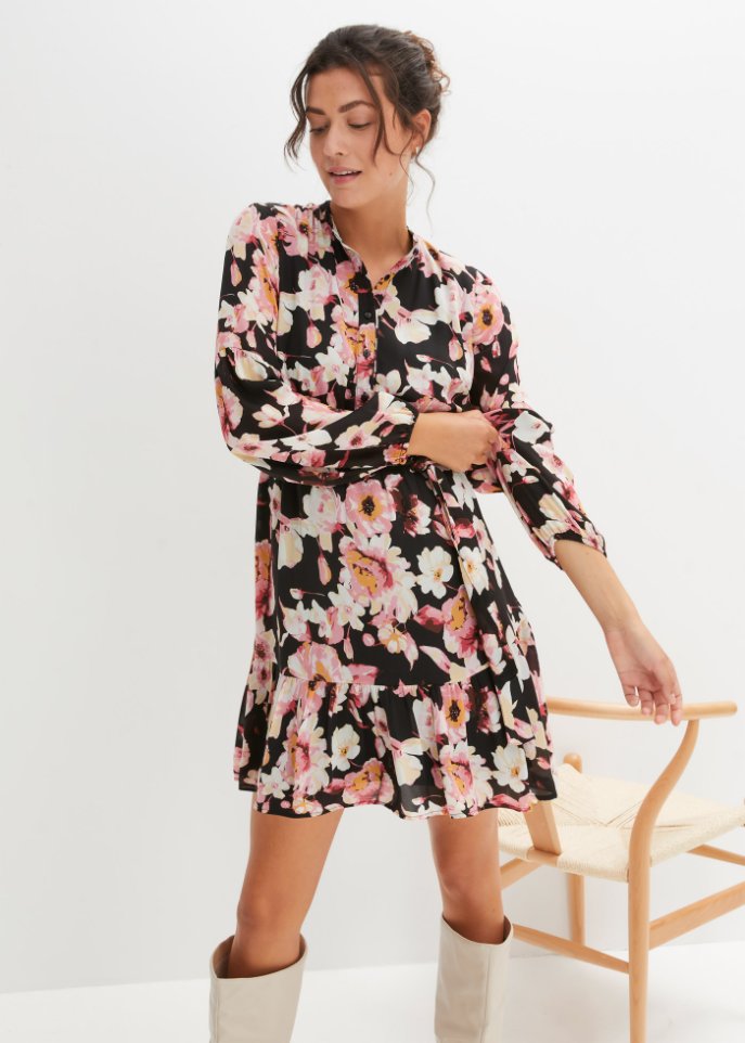 Geblümtes Kleid