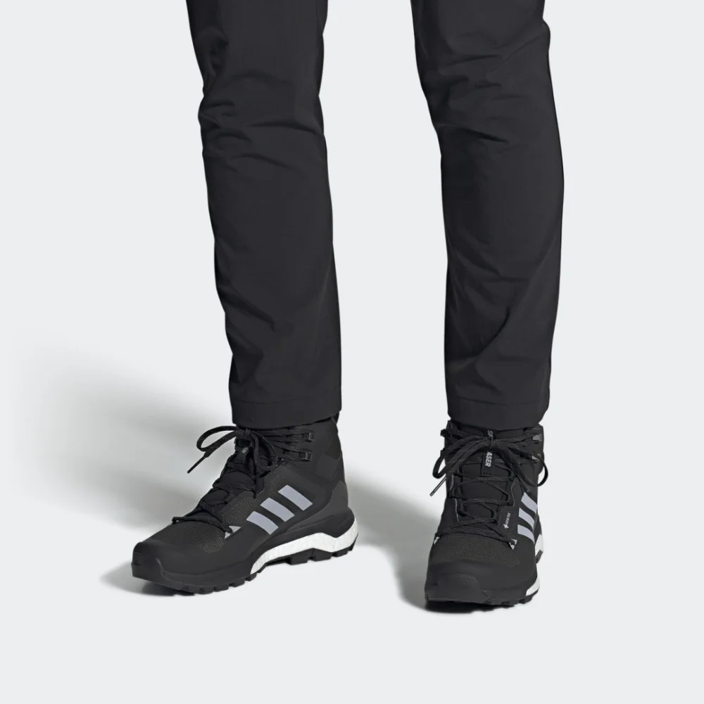 adidas Skychaser 2 GTX GORE TEX Mid HR1281 / schwarz