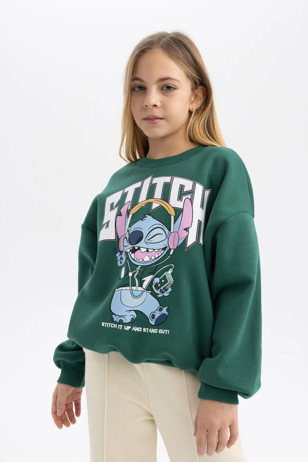 DeFacto  Disney Lilo & Stitch Oversize-Fit-Sweatshirt mit Rundhalsausschnitt für Mädchen