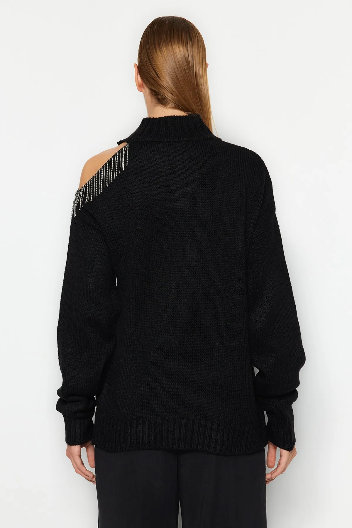Trendyol Collection  Schwarzer Strickpullover mit Stehkragen TWOAW24KZ00120