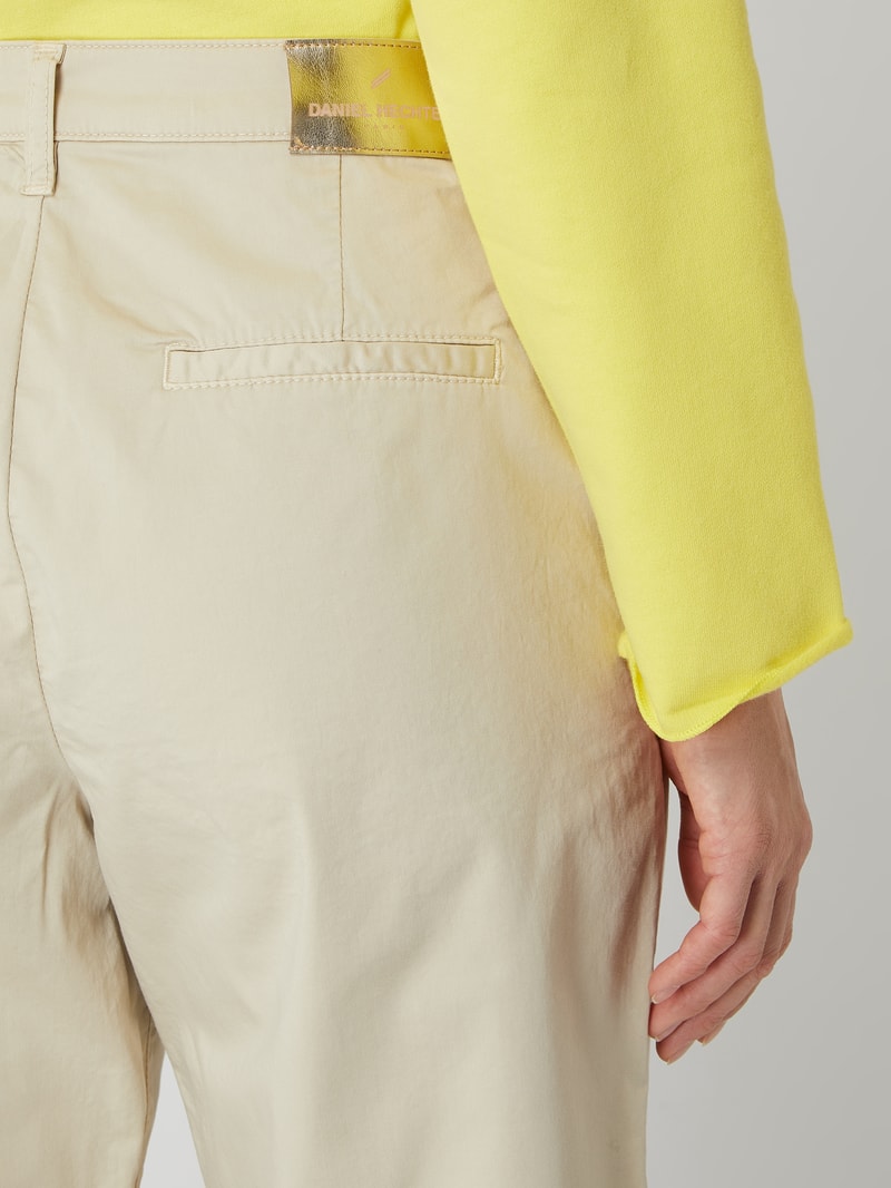 Bermudas mit Stretch-Anteil in sand